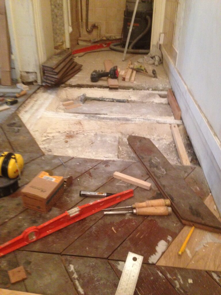 Réparation et restauration d’un parquet ancien